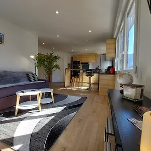 superbe-appartement-au-centre-de-st-jorioz.hotels-rhonealpes.com/